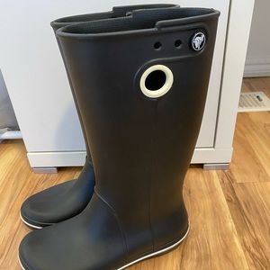 Croc Rain Boots - Women’s Crocband Jaunt Boot
